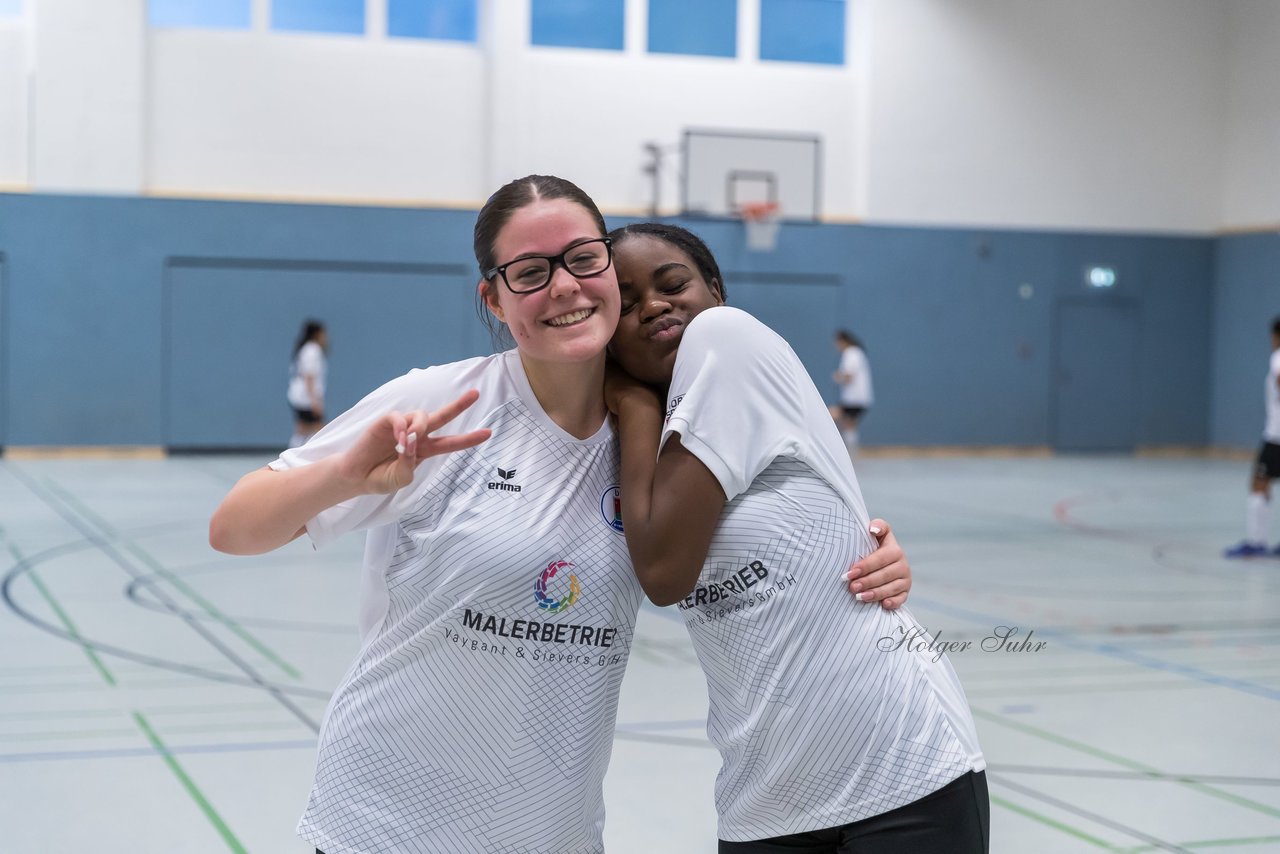 Bild 157 - wBJ Futsalmeisterschaft Runde 1